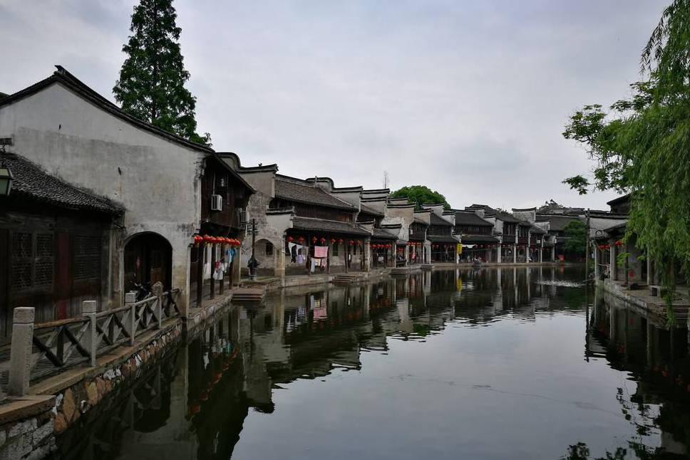 逃离幻想冰淇淋场